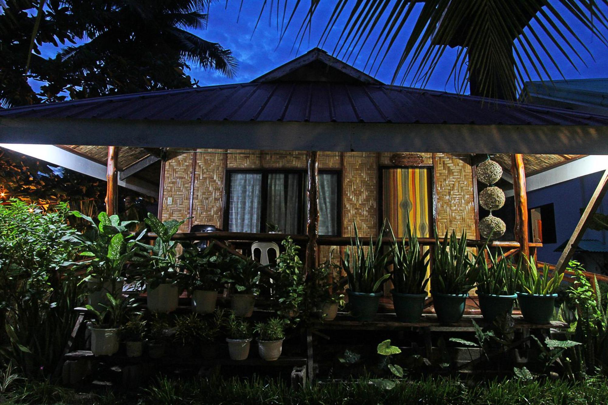 Villa Consolacion Resort General Luna  Exteriör bild