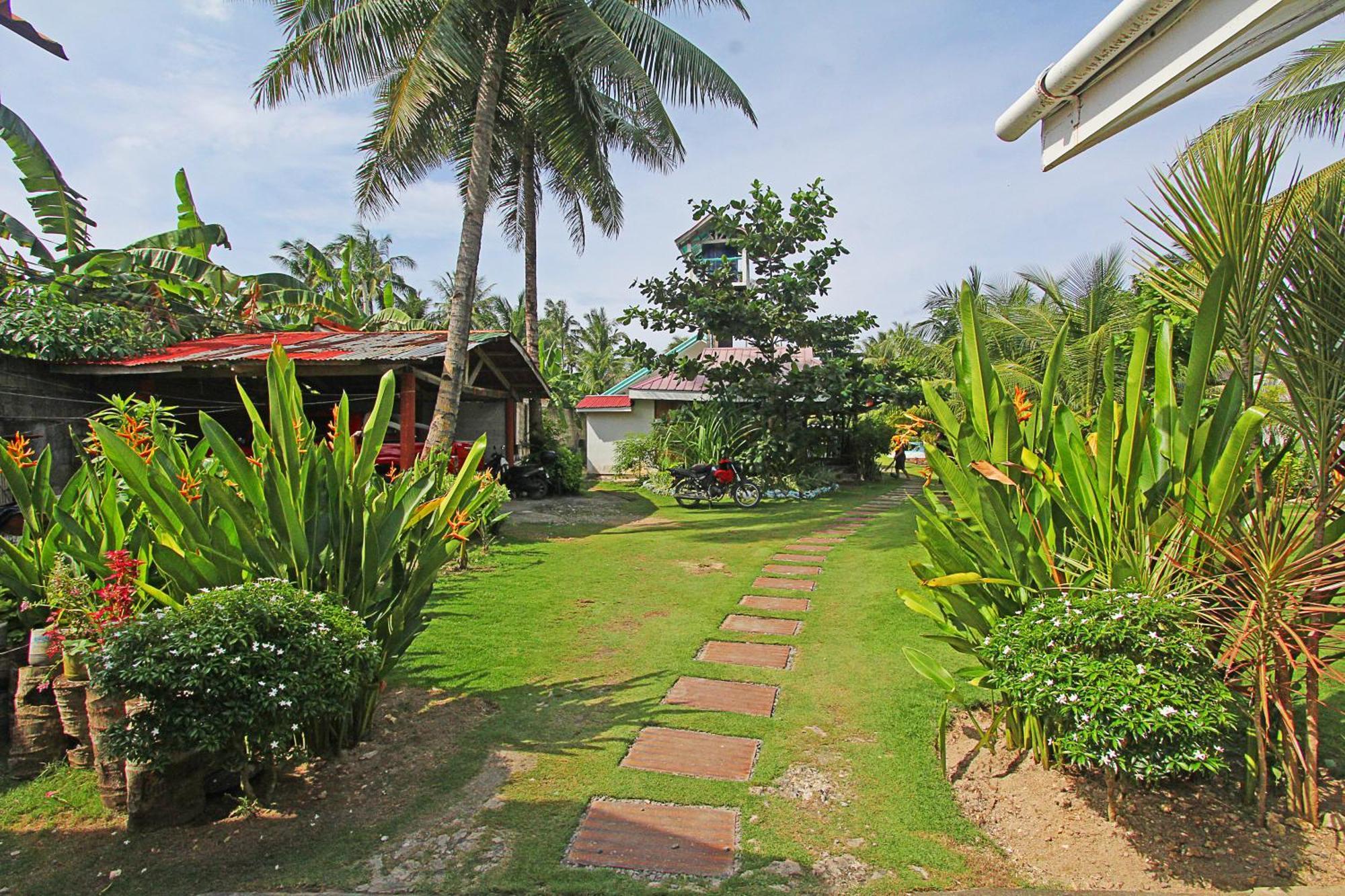 Villa Consolacion Resort General Luna  Exteriör bild