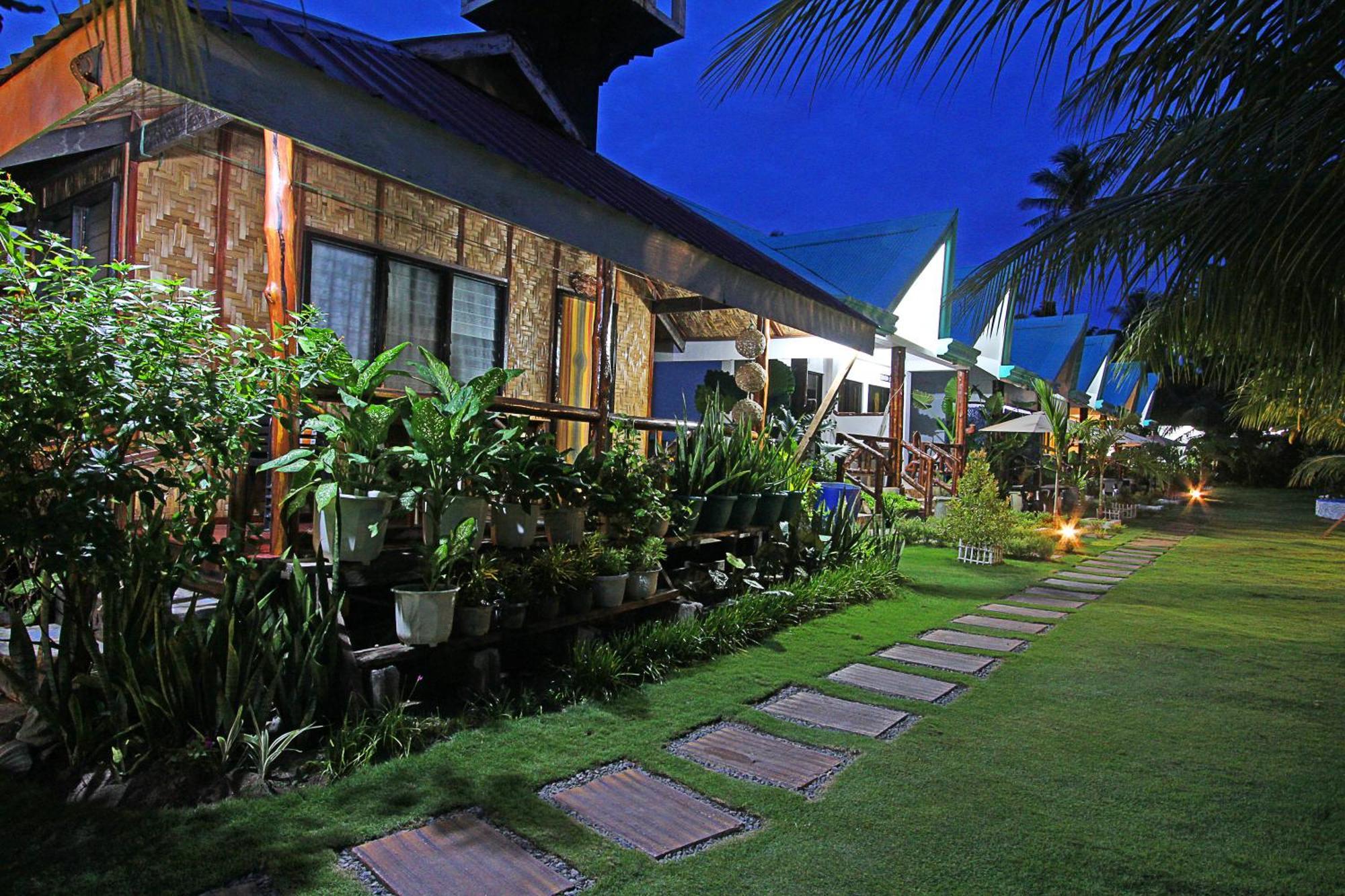Villa Consolacion Resort General Luna  Exteriör bild